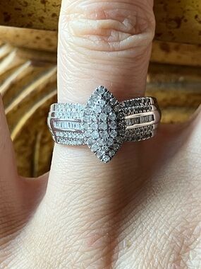 Natural White Diamond Sterling Silver Ring Size 8